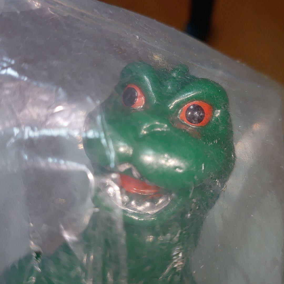 m1号ゴジラ フィギュア 緑色 オリジナルパッケージ付き