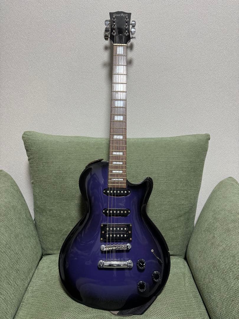 Grass Roots エレキギター 紫/黒