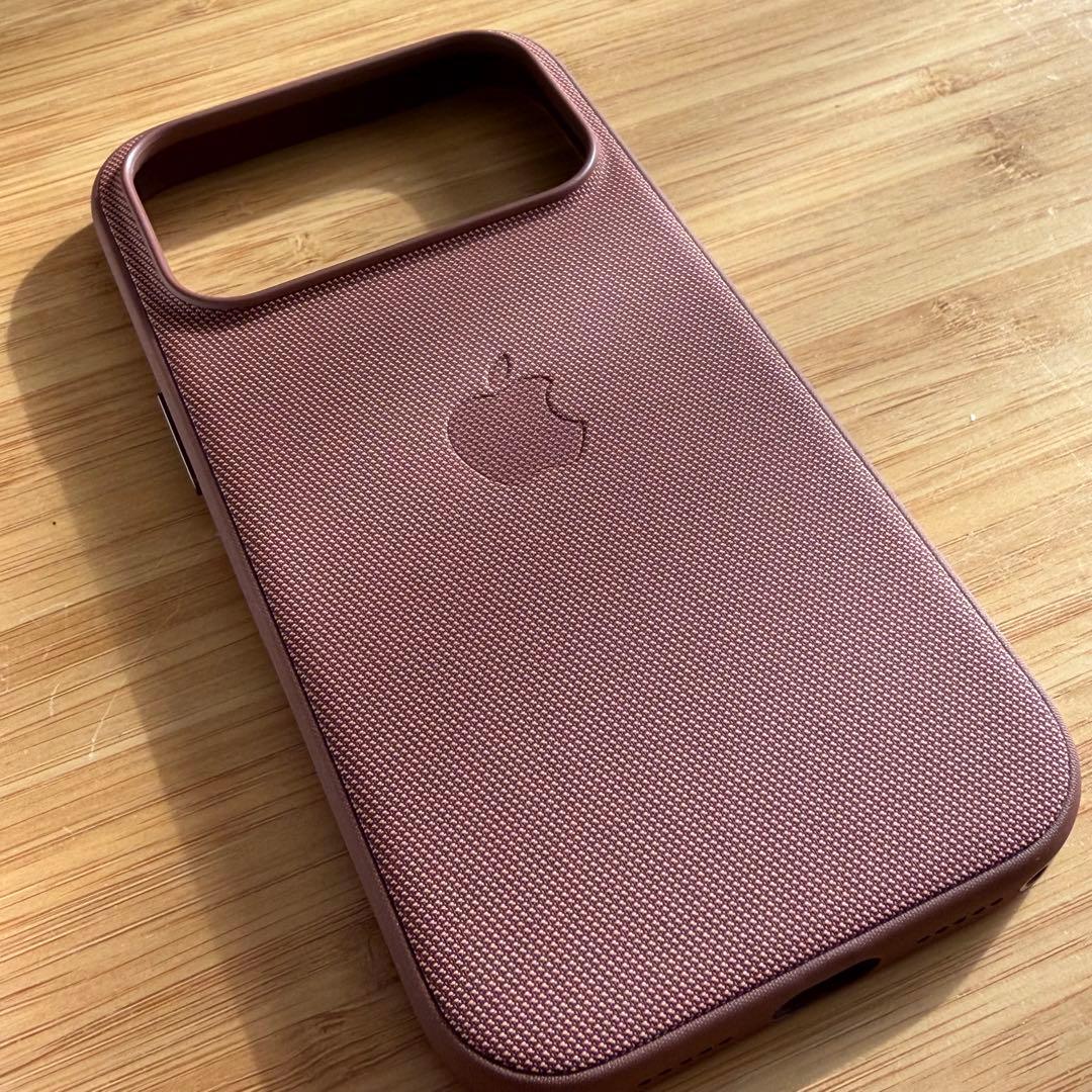 Apple純正 iPhone 17 Pro テックウーブンケース シエナ