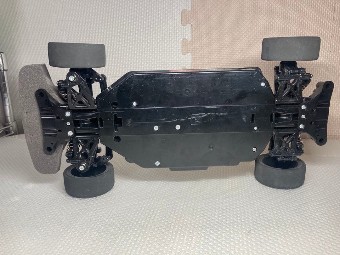 タミヤ　TT-02シャーシ　NISSAN GT-Rボディ付き