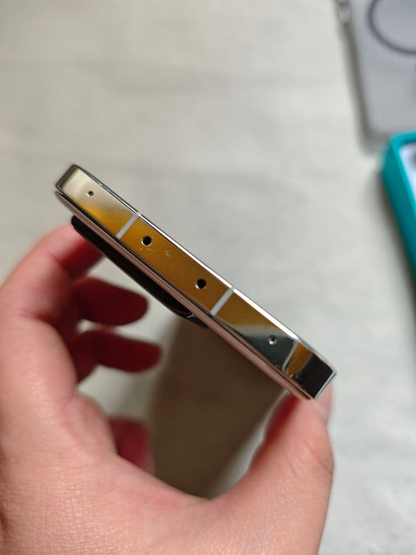 Xiaomi 13 256GB SIMフリー 8Gen2 ※13Tではありません