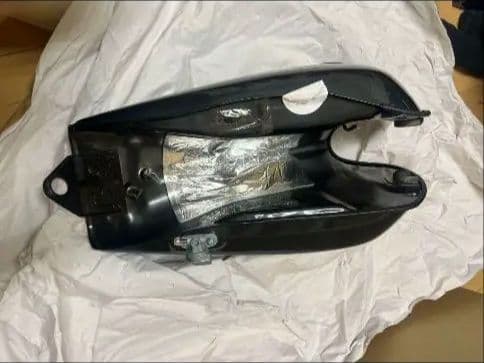 (超美品)Yamaha SR400 タンク