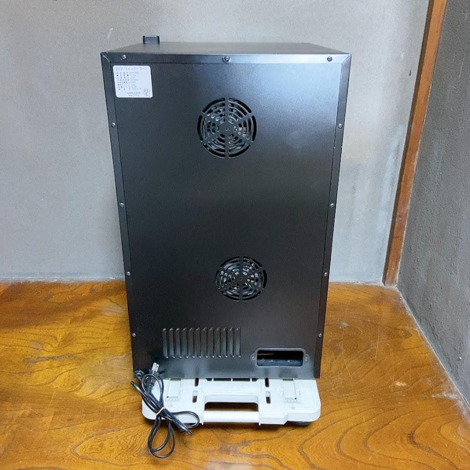 SIS BCW-69DD 電子ミニワインクーラー 2ドア ブラック【動作品】