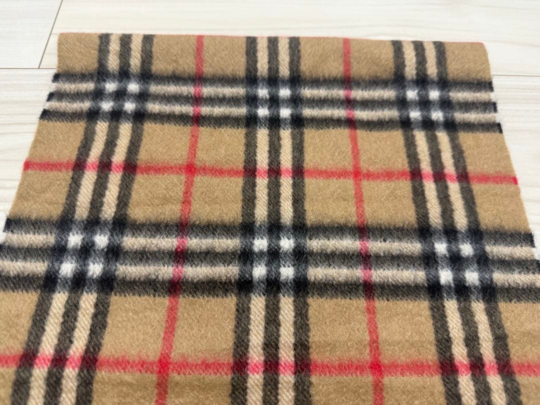 バーバリー　カシミヤ　マフラー　ベージュ　ノバチェック