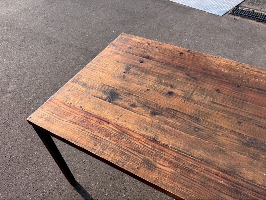 い*ら様 SI18 チェスターフィールドダイニングテーブル