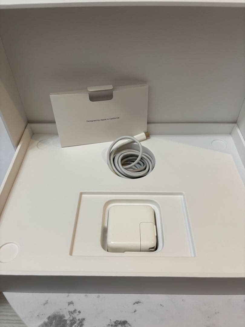 【美品・箱完備】MacBook Air ゴールド 13inch 256GB