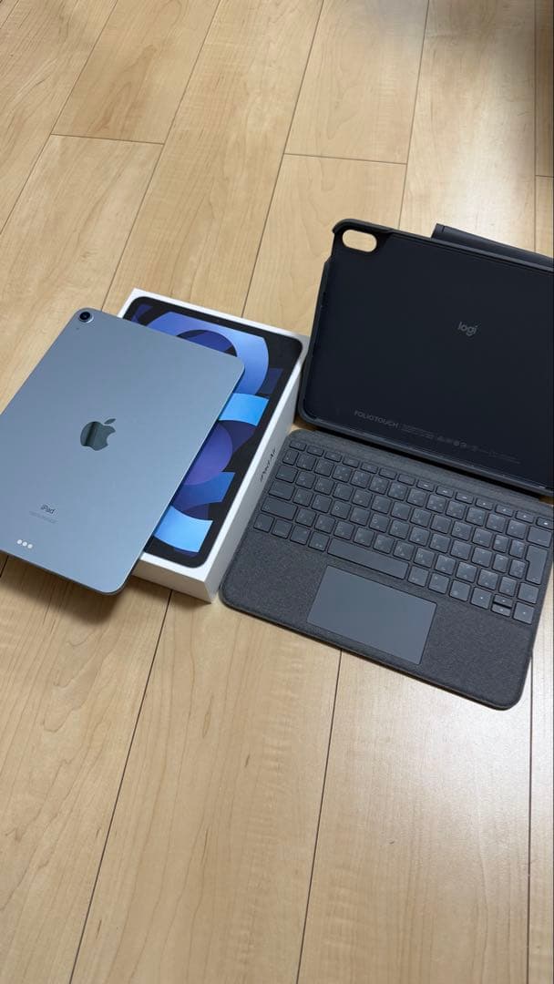 iPad Air (第4世代) 64GB Wi-Fi ＋ ロジクール　キーボード