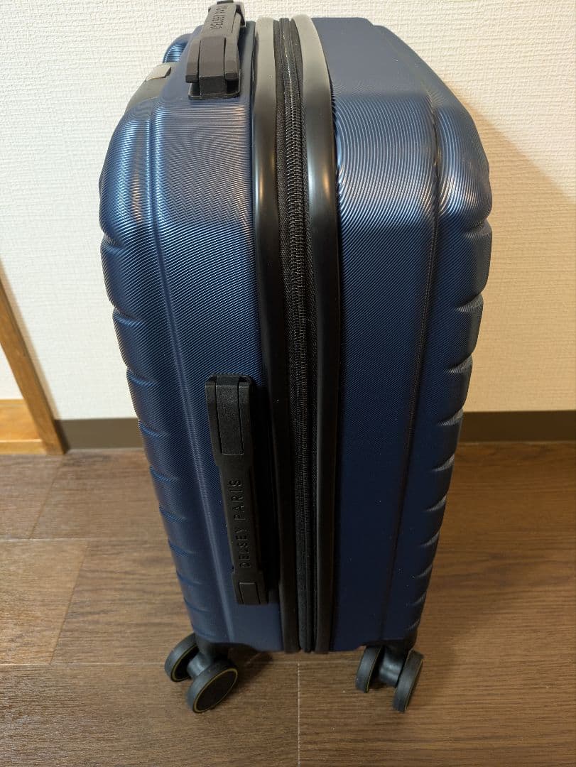 デルセー　スーツケース　機内持ち込みサイズ