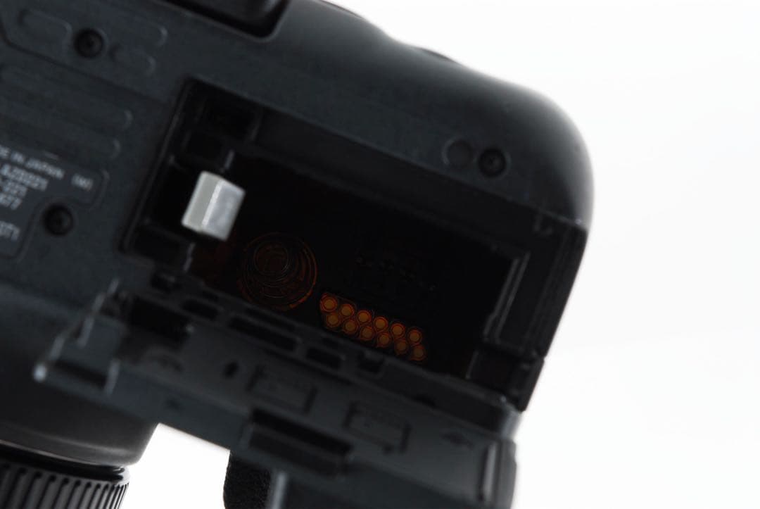 Canon EOS Kiss X8i 標準＆望遠ダブルレンズセッ ト