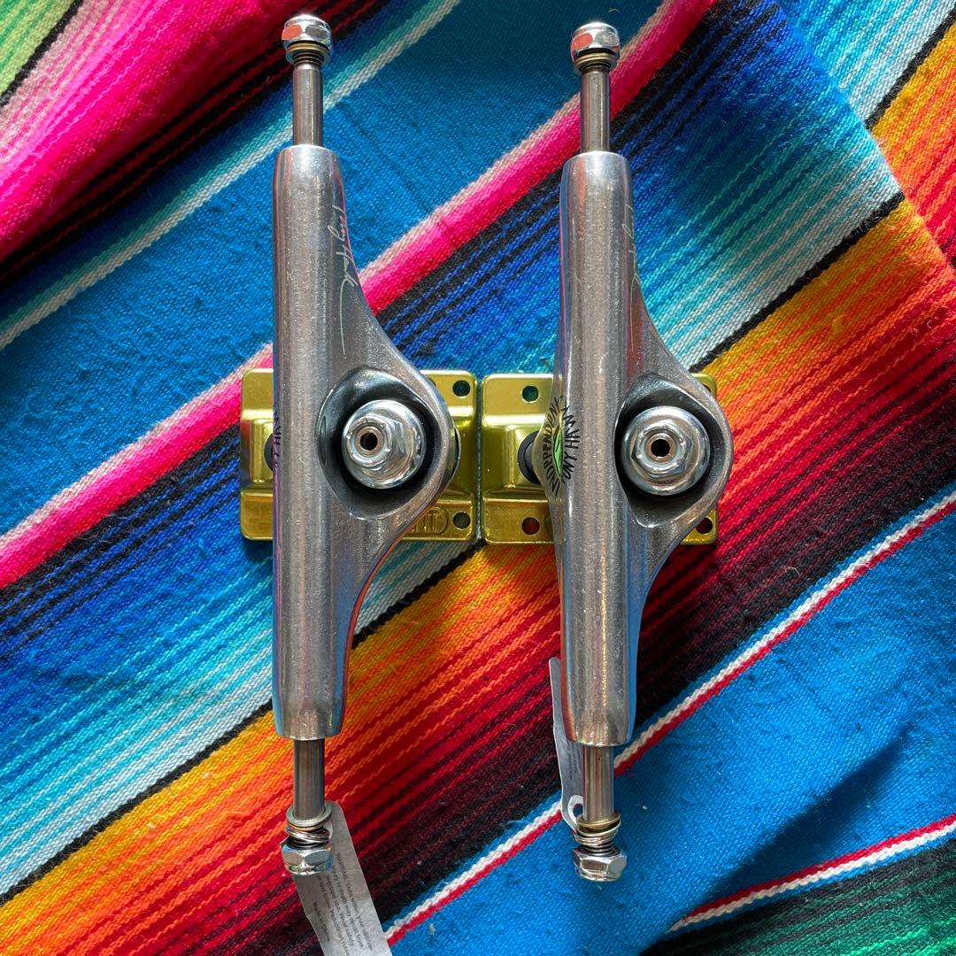 Independent 149 ステージ11ホロースケボートラックトニーホーク