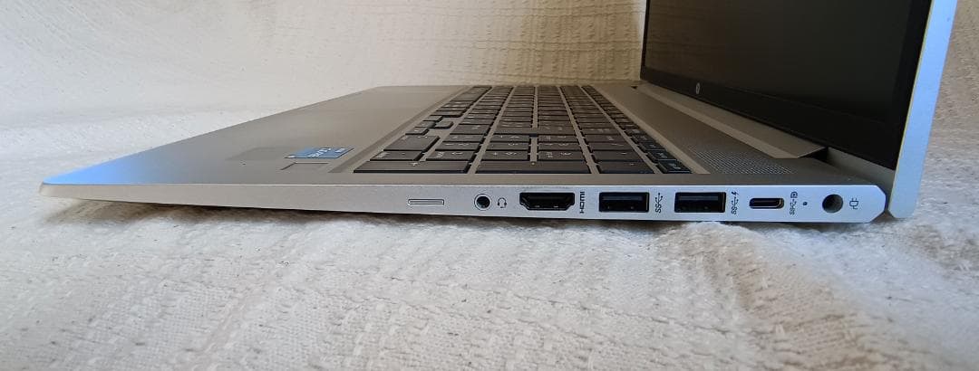 HP ProBook 450G9 第12世代corei5搭載