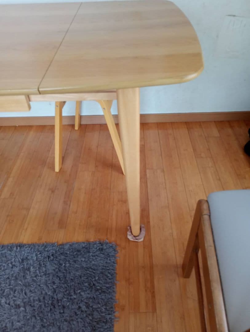 【よし。】ダイニングテーブル　バタフライ