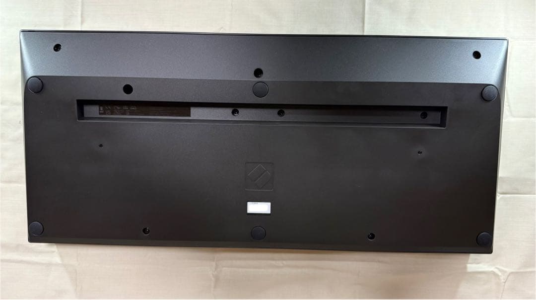 Novation Launchkey 37 MK4 MIDIキーボード