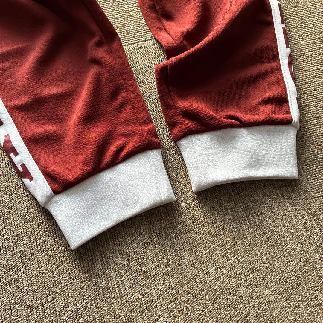 新しい学校のリーダーズ　運動着　赤