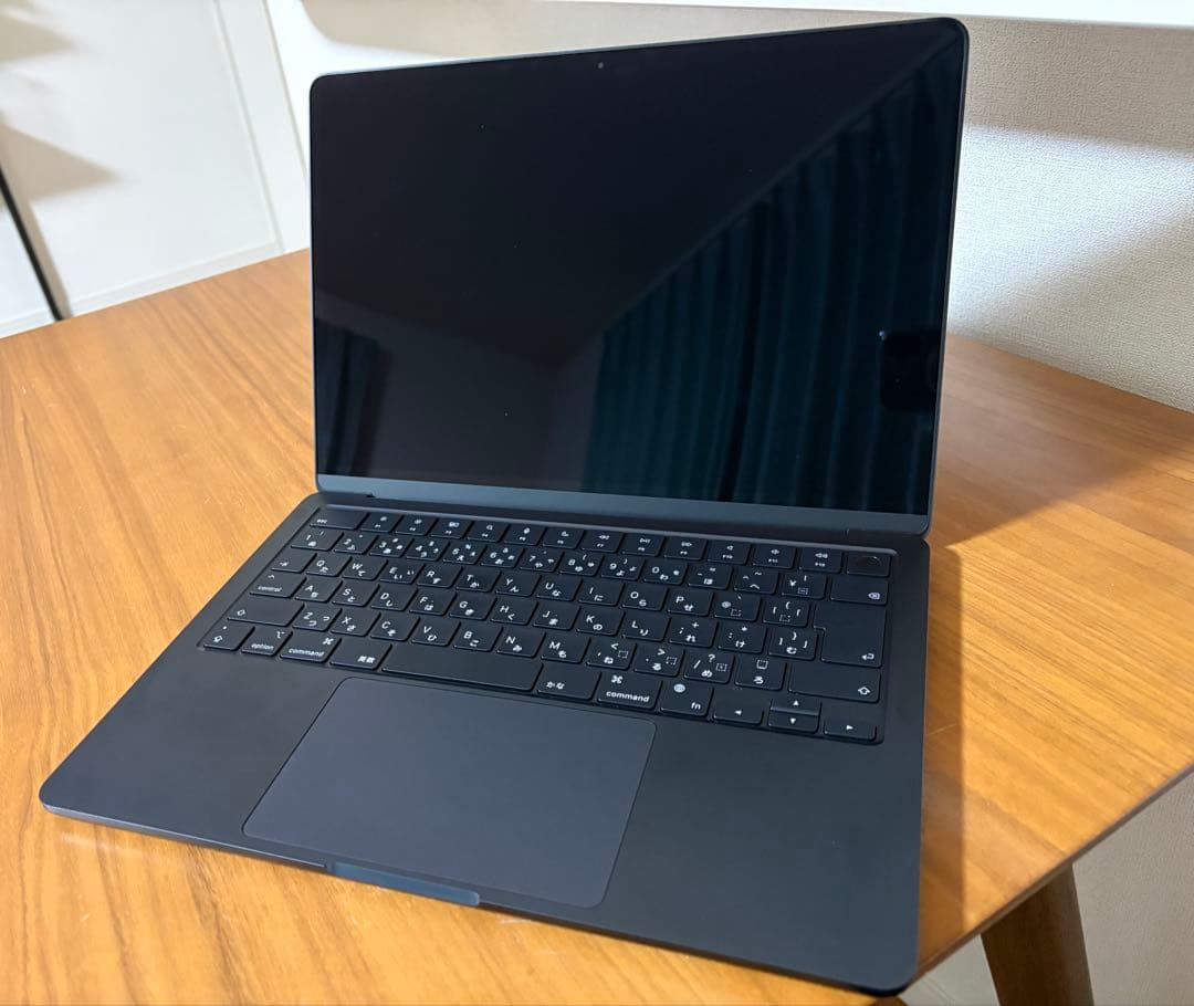 ジャンク品　MacBook Air M2 (2022年モデル) 13.6インチ