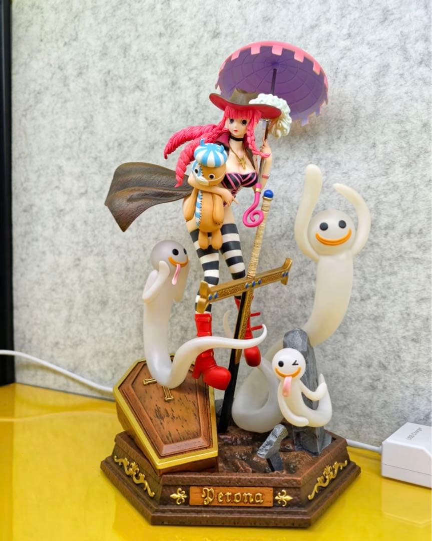 ワンピース ペローナ POP フィギュア ガレージキット