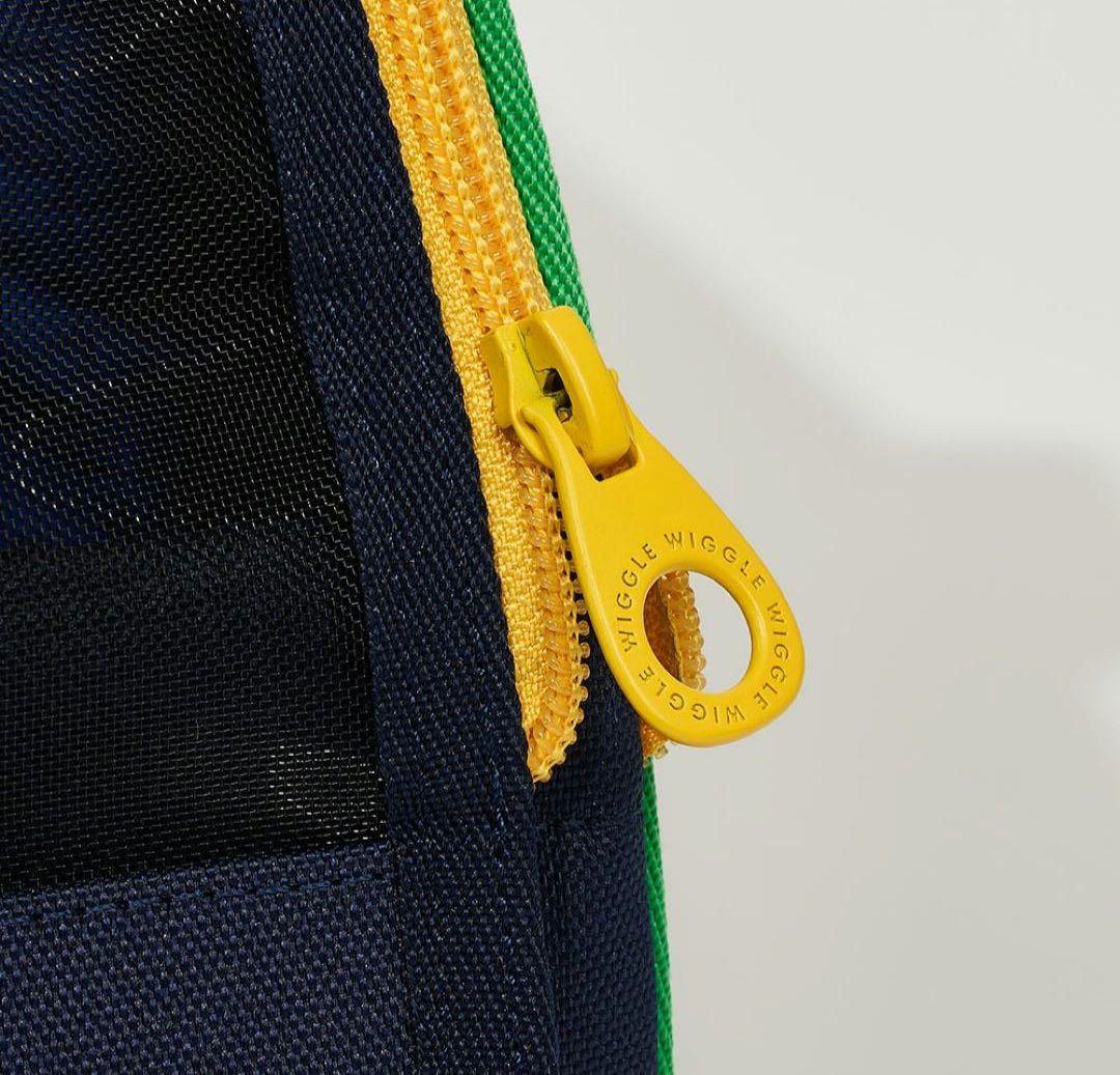 wiggle wiggle x pethroomコラボ 犬用 キャリーバッグ　紺