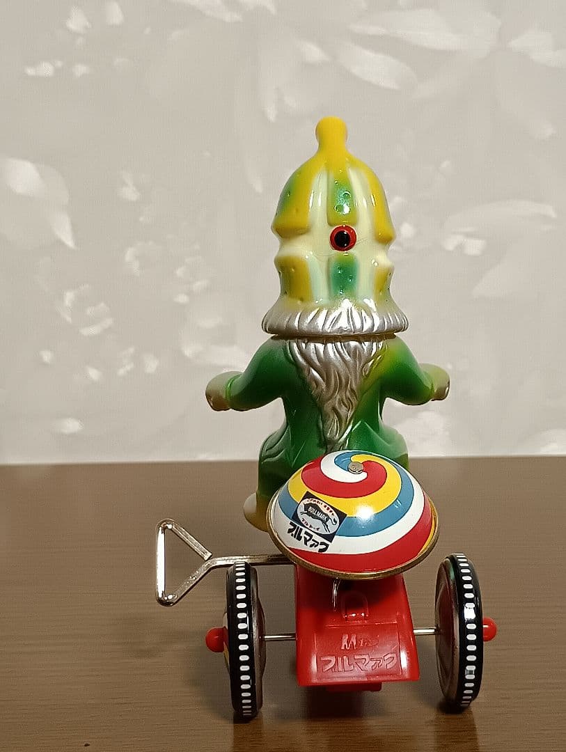 M1号　ケムール人　ゼンマイ三輪車　東京タワーセット
