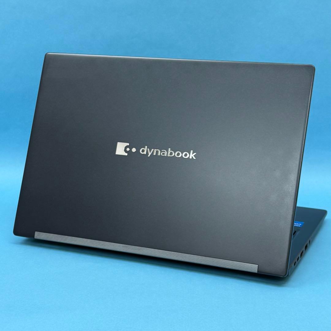 950準美品 dynabook G83/HS 第11世代 16GB office