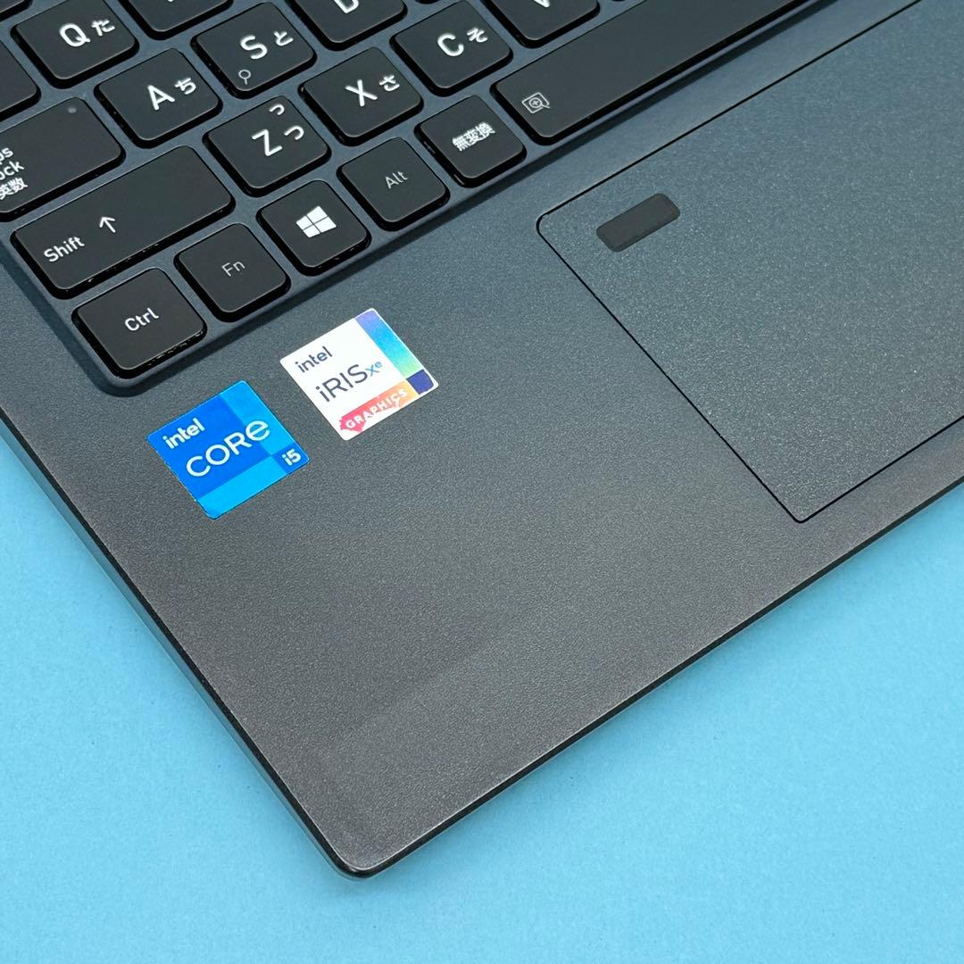 950準美品 dynabook G83/HS 第11世代 16GB office