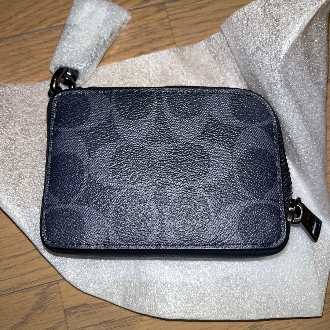 COACH 2025ラッキーバック　 キーケース 小物入れ