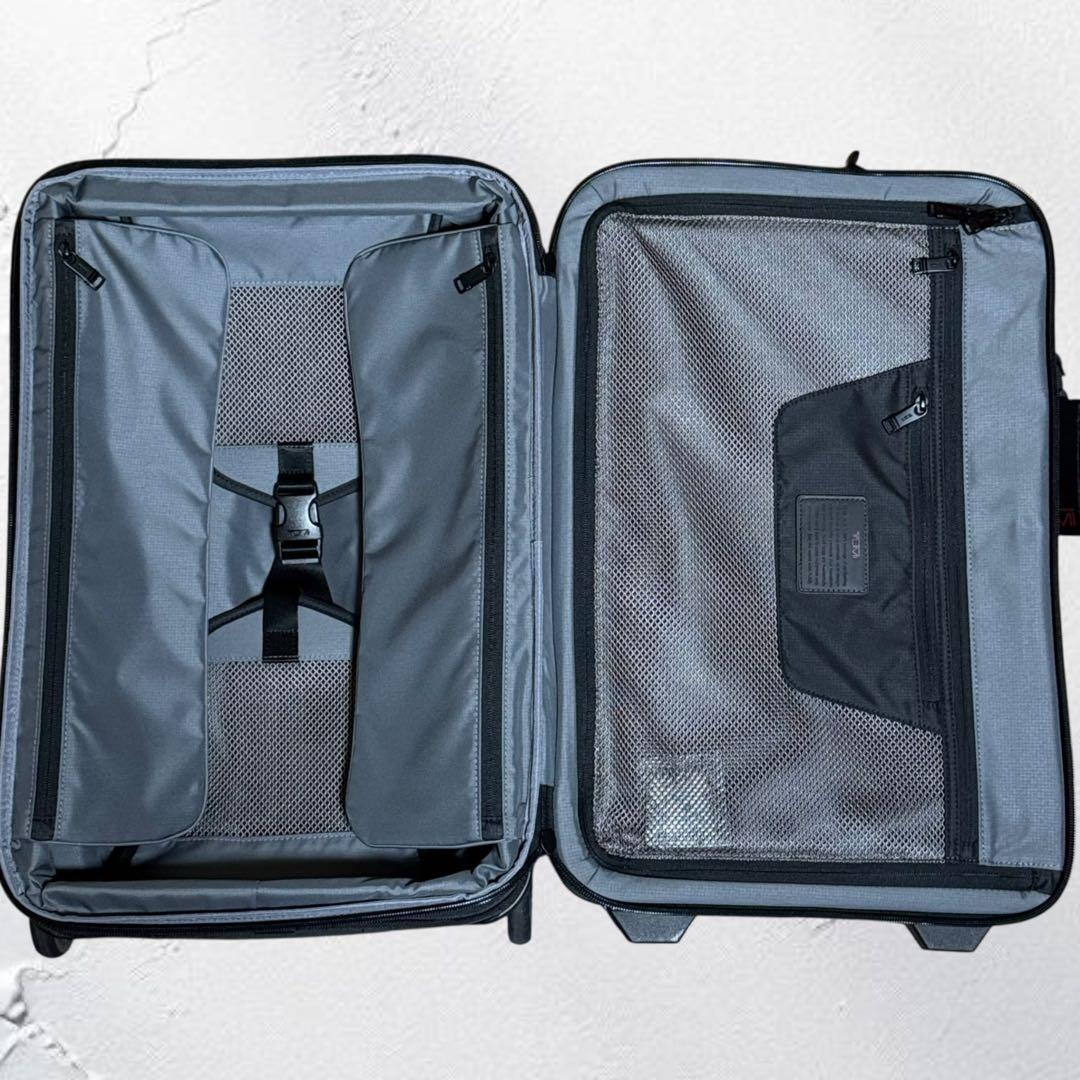 希少 TUMIトゥミALPHA3 インターナショナル エクスパンダブル 35L