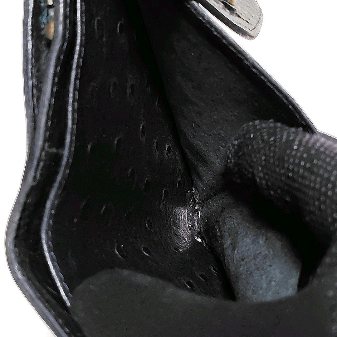 希少　イルビゾンテ　折り財布　黒　革　がま口　オーストリッチ　型押し　金ボタン