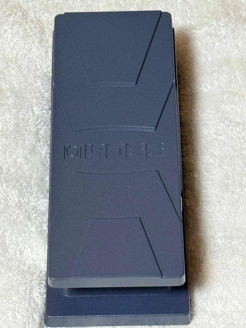 BOSS ボス EV-30 エクスプレッションペダル 未通電品