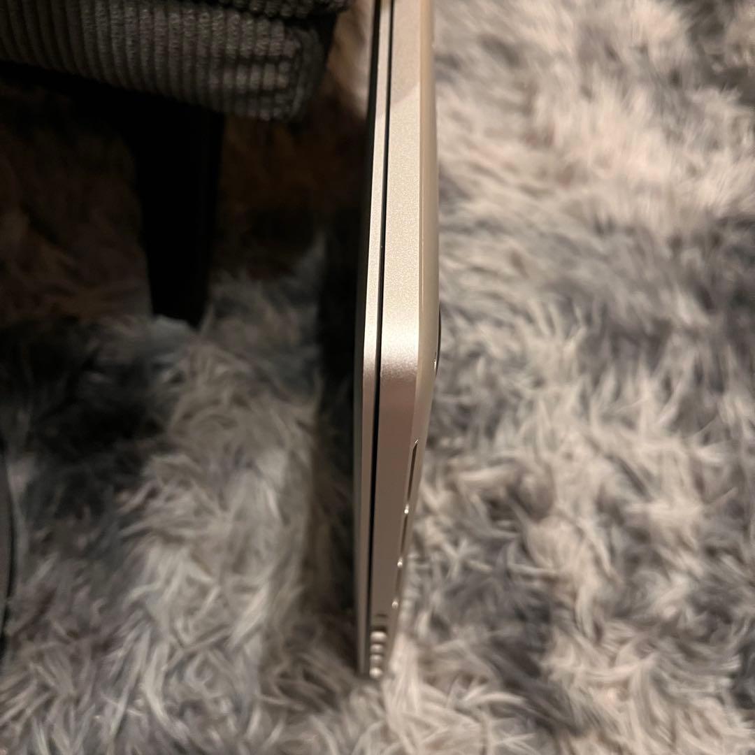 MacBook本体 MacBook Pro Supreme 2014 retina 500gb