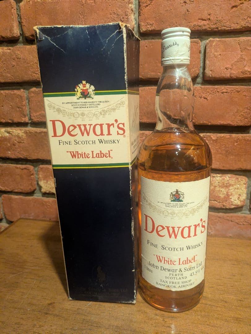 値下げ中　古酒　デュワーズ　ホワイトラベル　Dewar's 1L 43%