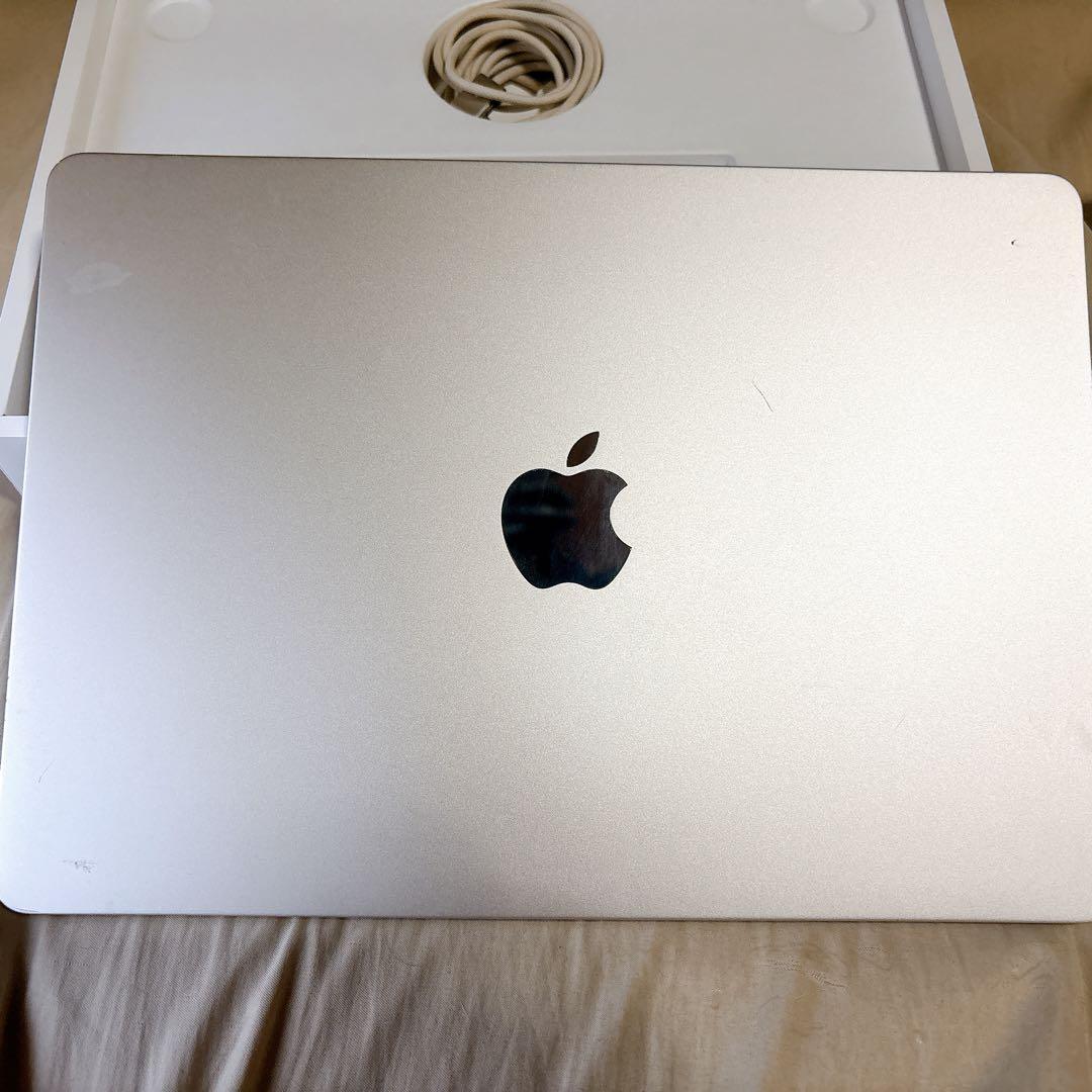 Apple MacBook Air 13インチ M3 256GB SSD