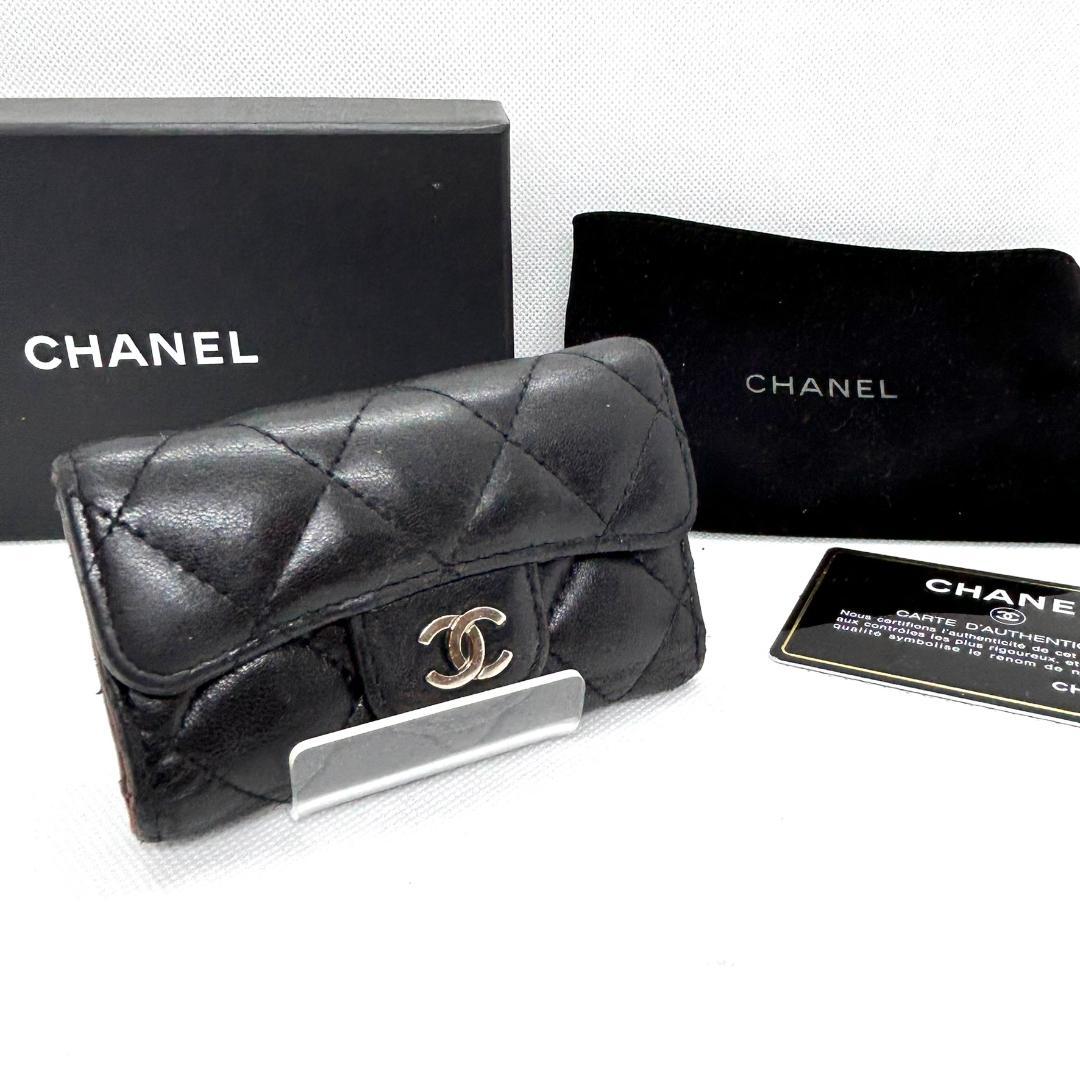 シャネル　キーケース　マトラッセ　ココマーク　黒　ギャランティー　箱付き