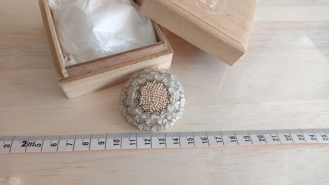 DOUBLE MAISON ビーズブローチ(帯留め)