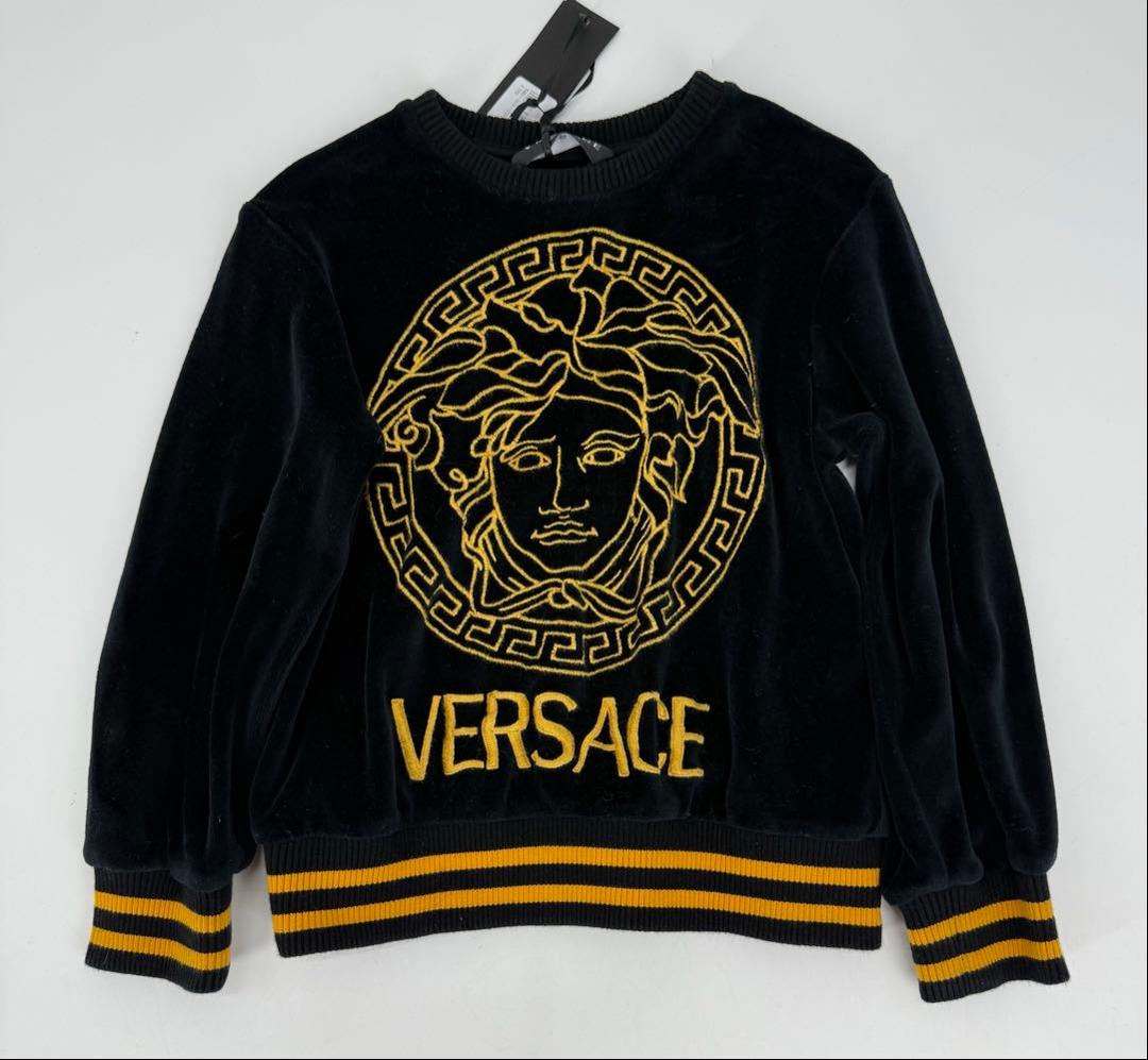 【定価10万中古】2点セット‼️ヴェルサーチ キッズ パーカー(サイズ：4歳)