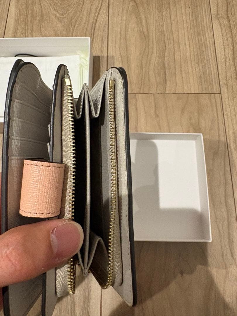 FURLA 二つ折り財布 ピンクベージュ