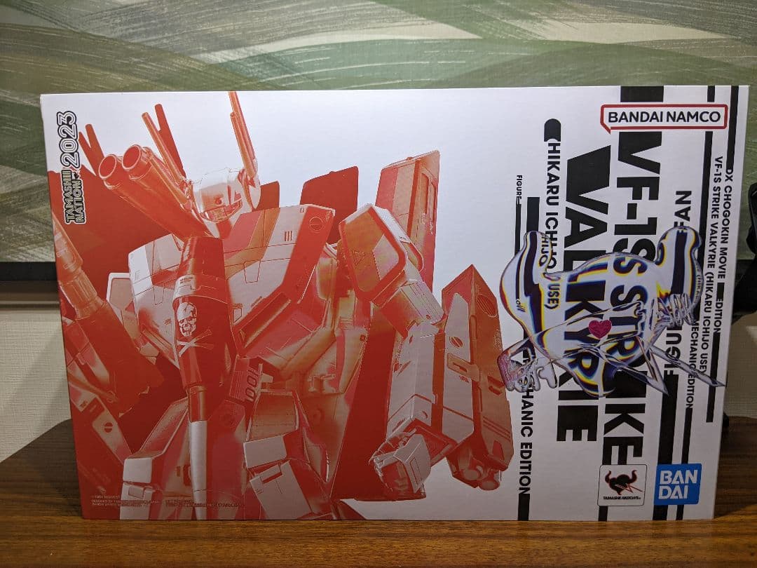 DX超合金 劇場版 VF-1S ストライクバルキリー （一条輝機)メカニックエデ