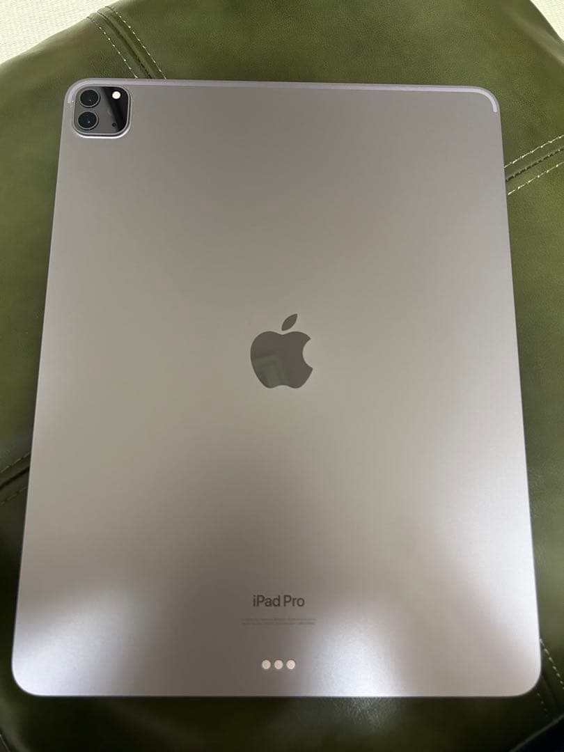 「帽子屋」iPad Pro 第6世代 1TB Magic Keyboard