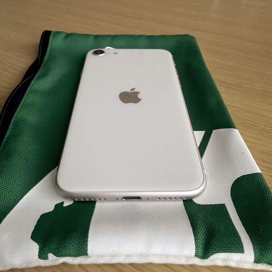 美品！ iPhone SE3 256GB ホワイト バッテリー87% とても綺麗