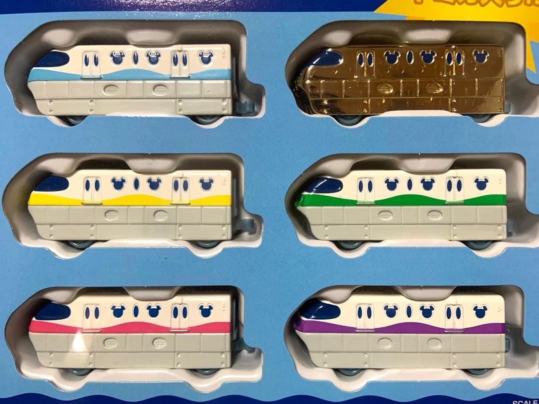 トミカ　ディズニーリゾートラインセット　6両セット　金ピカトミカ入り