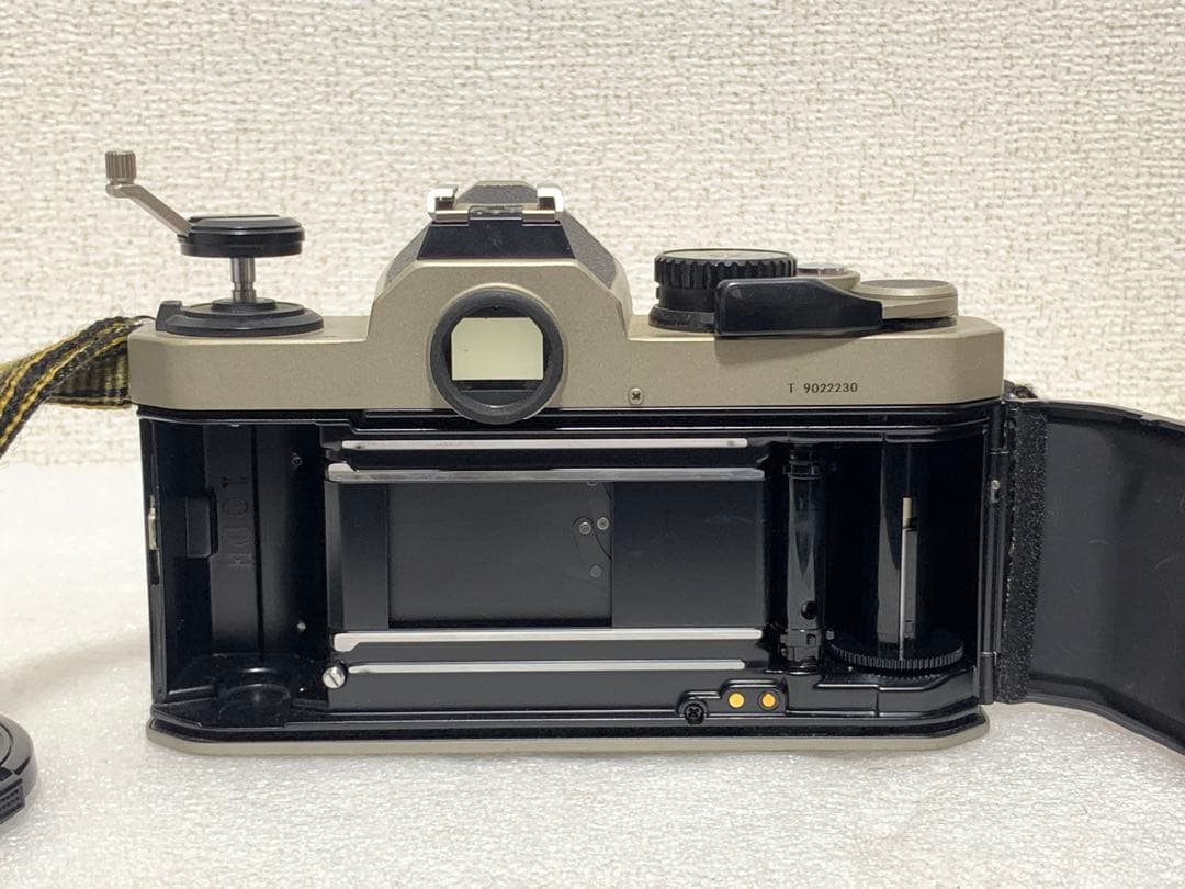 フィルムカメラ NIKON FM2/T 35mm 1:2