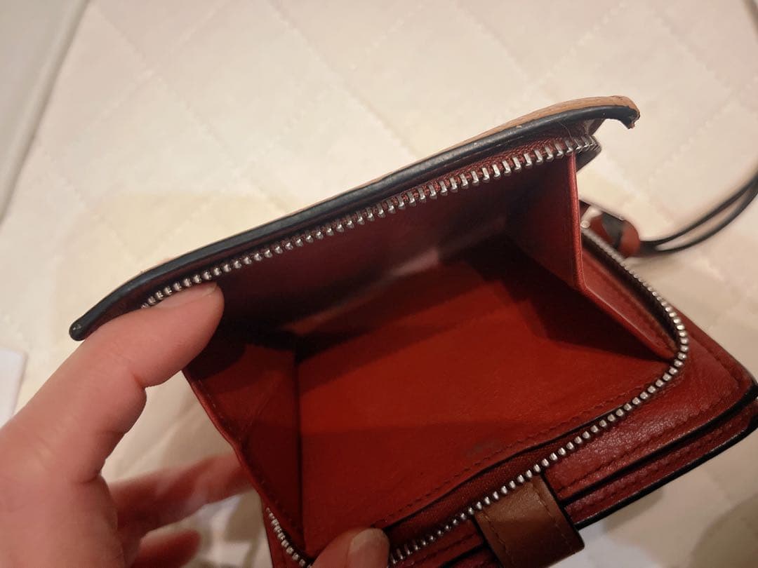 LOEWE 二つ折り財布 ブラウン