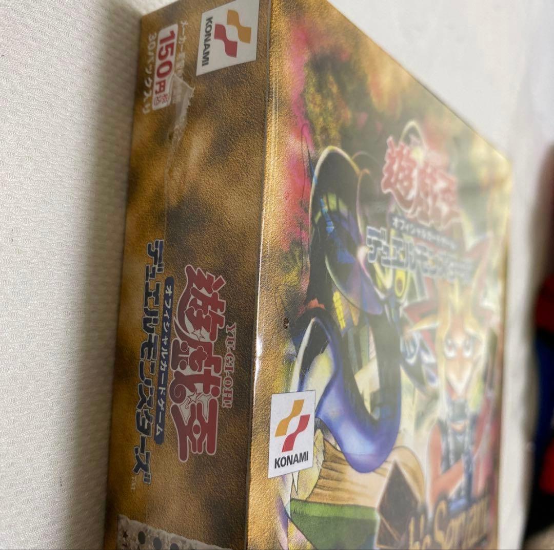 値引き無し。ファラオのしもべ　遊戯王　シュリンク未開封　box