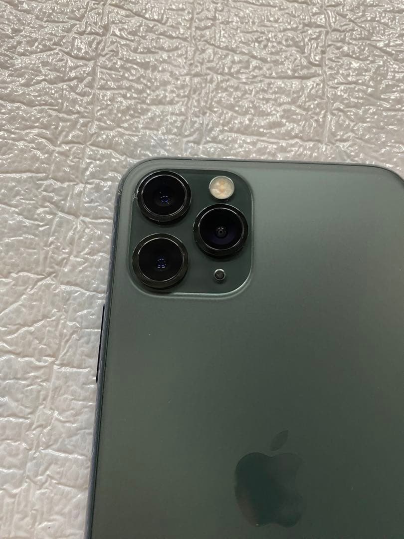 美品　iPhone 11 Pro 256GB ミッドナイトグリーン