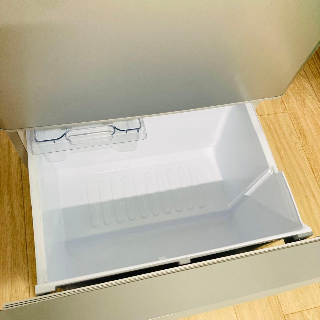 美品高品質どっちもドア搭載シャープファミリー向け３ドア冷蔵庫　2020年製