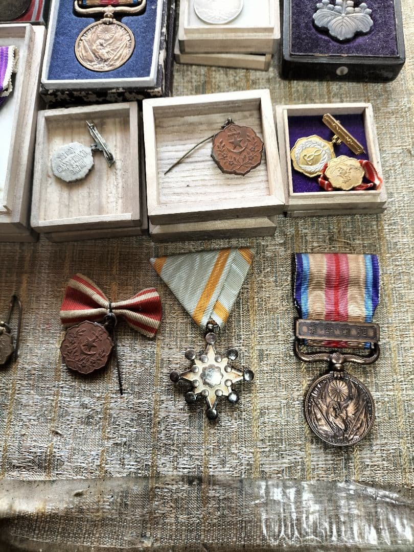 勲章色々まとめ売り