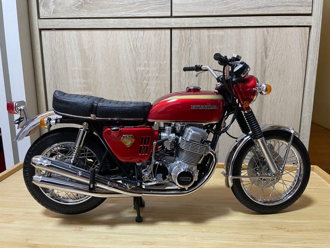 ミニチャンプス cb750four 1/6スケール