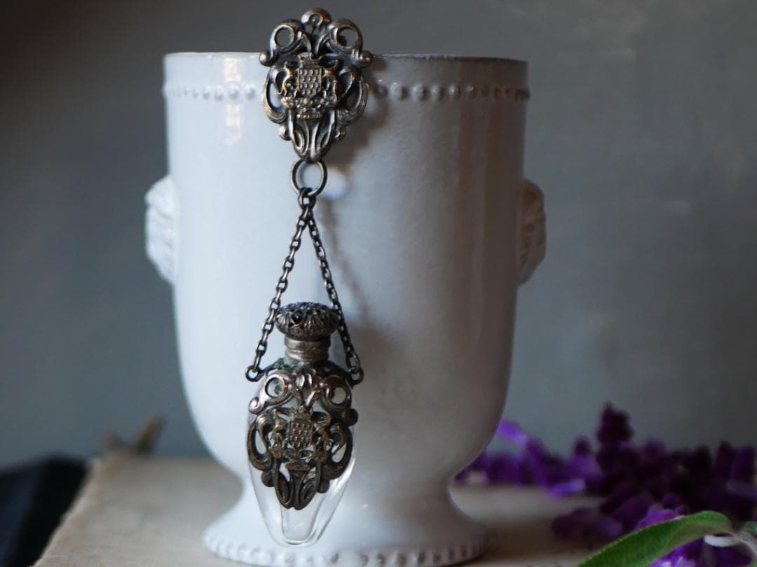 ブルターニュ紋章　シャトレーヌ　香水瓶　フランスアンティーク　アンティーク