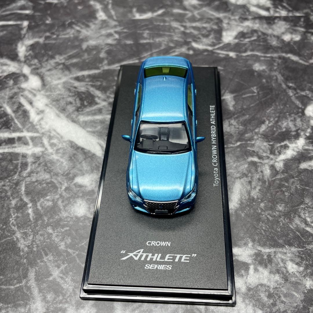 21 クラウンアスリート　ミニカー