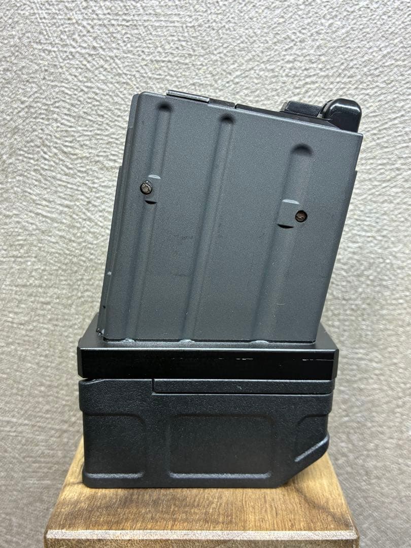 R7-22 東京マルイ GBB M4 マガジンアダプター 外部ソース仕様
