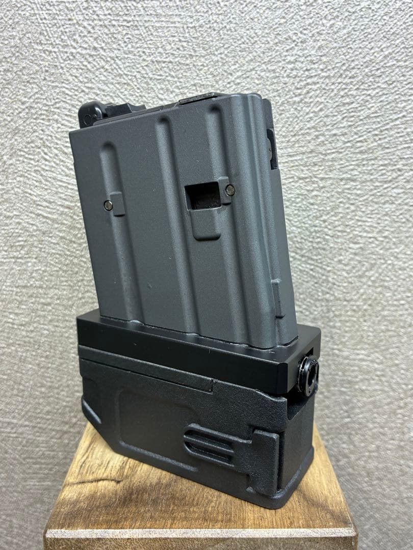R7-22 東京マルイ GBB M4 マガジンアダプター 外部ソース仕様